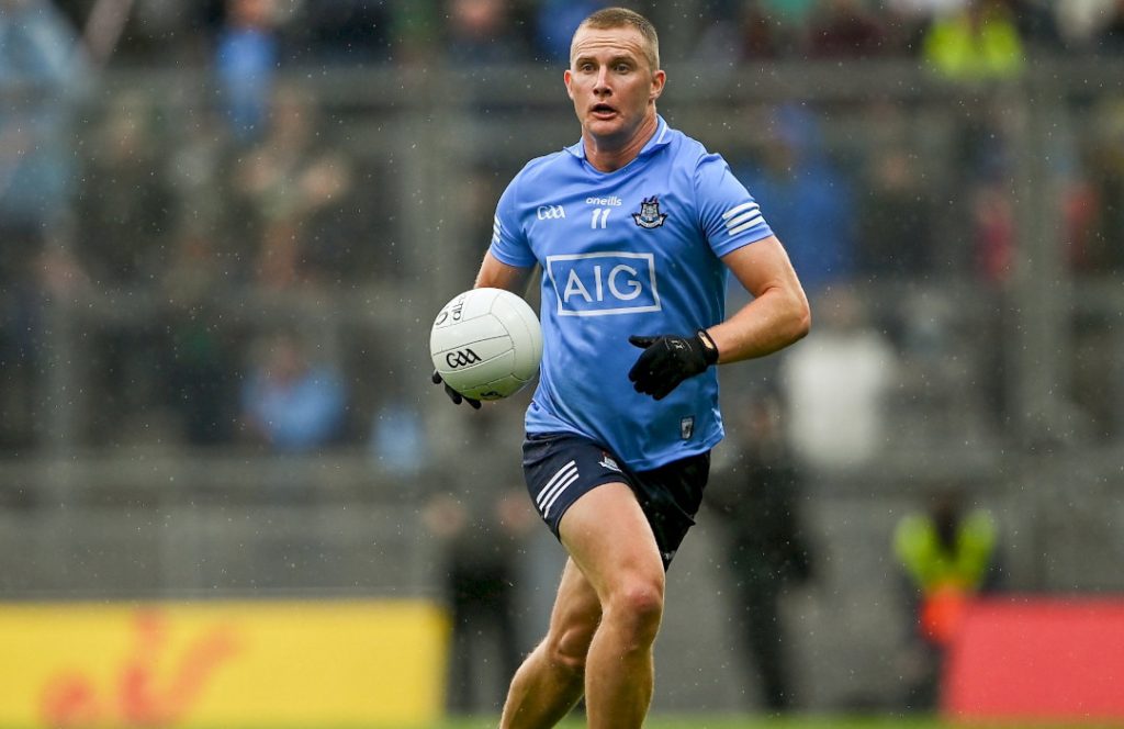 Ciarán Kilkenny running with the ball