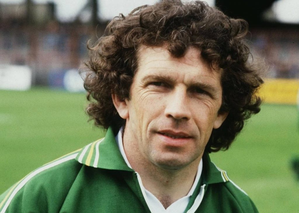 Johnny Giles posing for the camera during Ireland soccer training