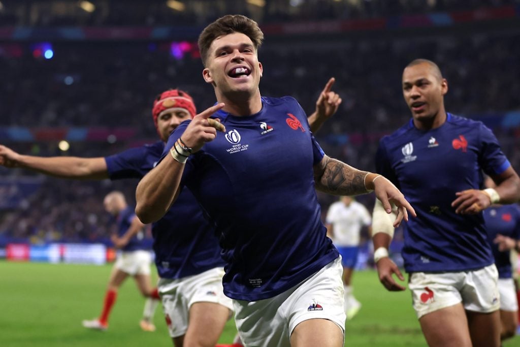 French Rugby players celebrating