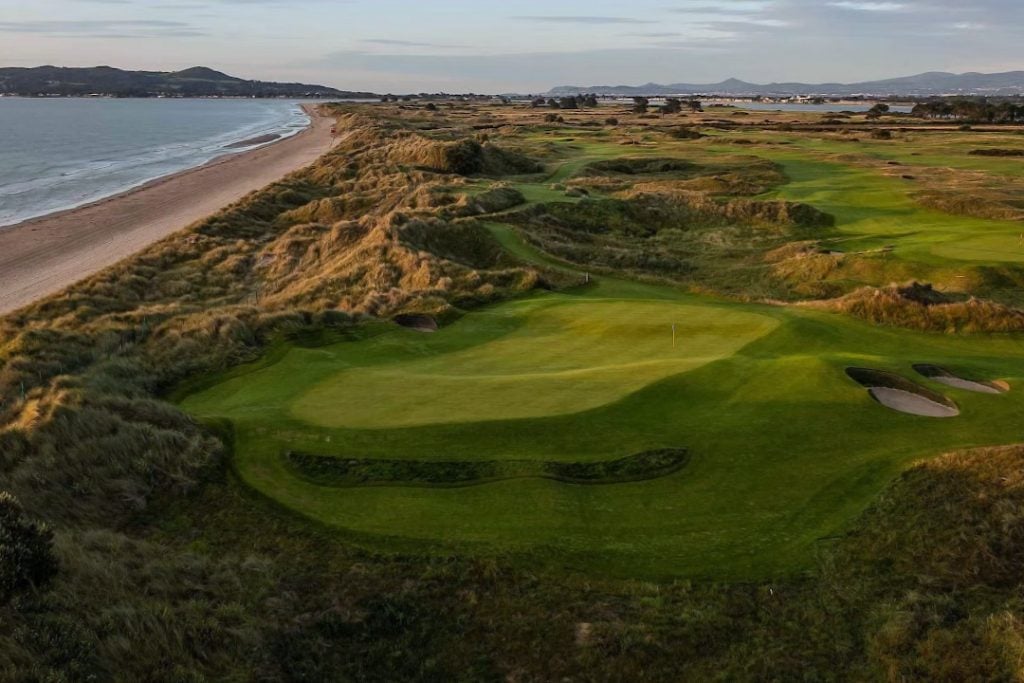 A photo of the Jameson Golf Links green with a view of the ocean