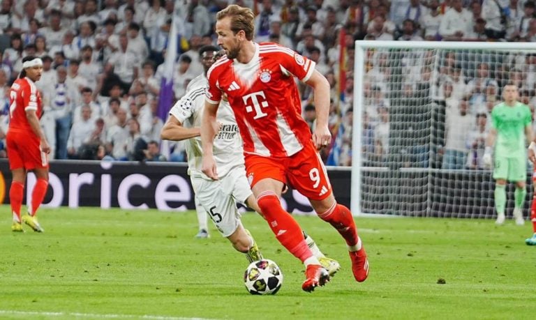 Top 15 Best Strikers in the World Right Now